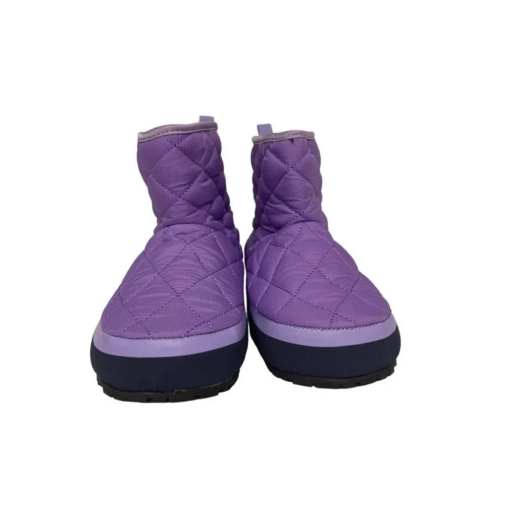 Kamik features slip